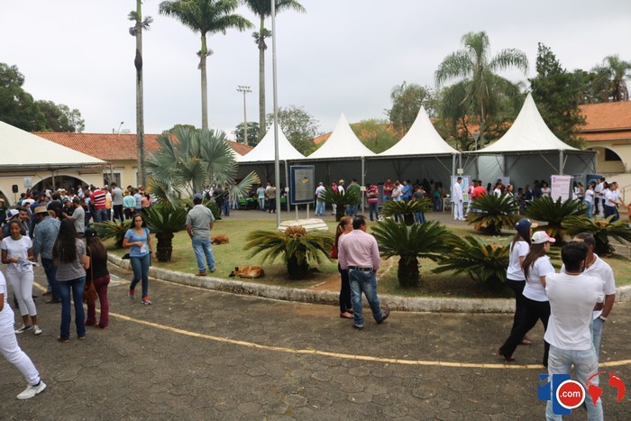 53acdefe2241a651d4f3 53acdefe2241a651d4f3