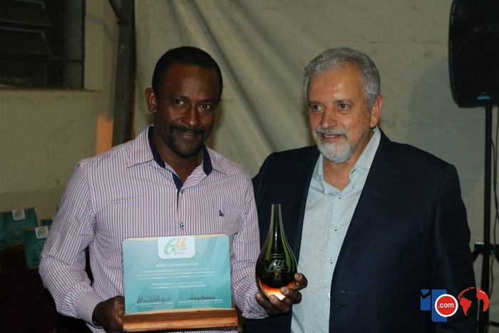 5d4cc57c11352317d757