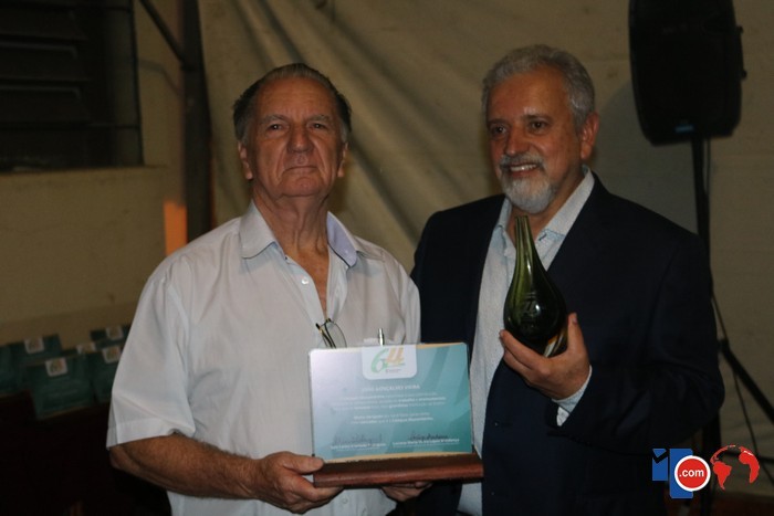 6f317ad4f5588a003328