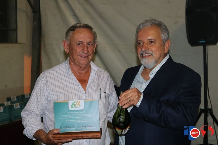 9f4b1bad6a63b261e6dc