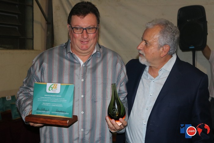 b792b8c1bed5aeffcb12