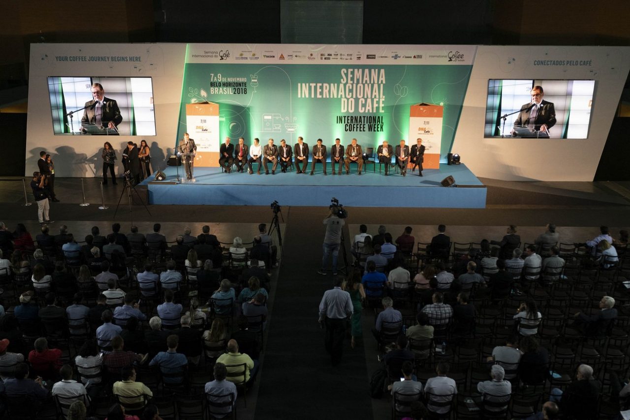 Evento reúne toda a cadeia cafeeira[17084]