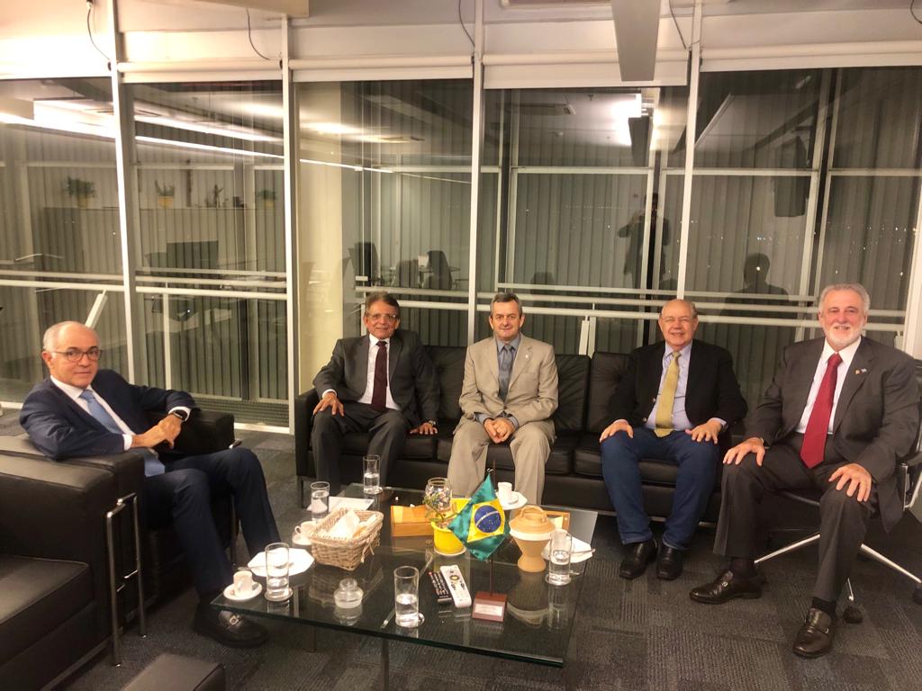 ArantesMelles ArantesMelles