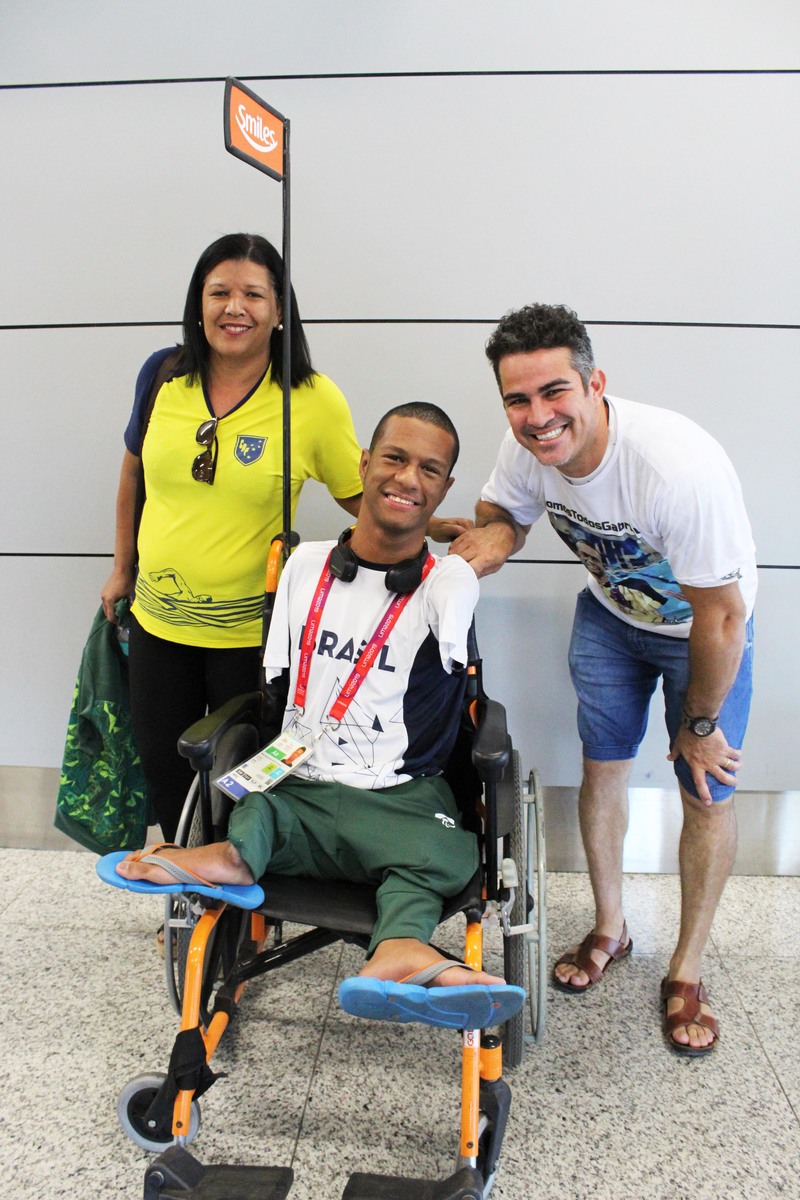 content_gabriel_a_mae_e_o_professor_-_foto_geanine_nogueira content_gabriel_a_mae_e_o_professor_-_foto_geanine_nogueira