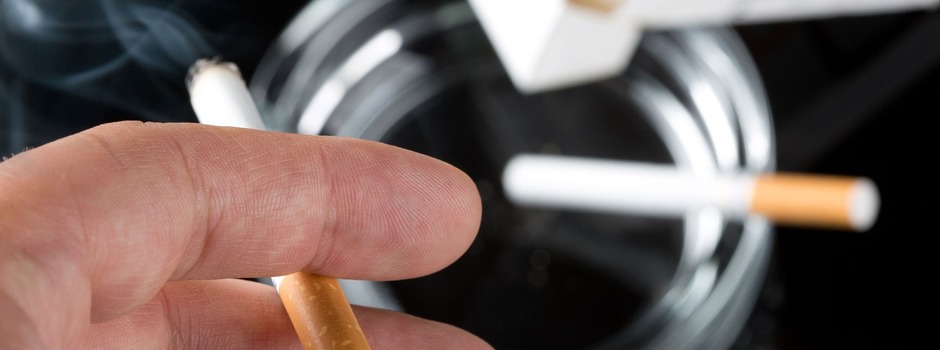 fumante_-_fumo_-_smoking_-_cigarro_-_tabaco_-_tabagismo_-_crédito_Pixabay