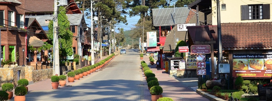 MONTE_VERDE_-_AV_MONTE_VERDE_15_-_Foto_Ricardo_Cozo_(apenas_Setur)_(1)