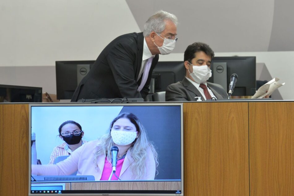 comissao-administracao-vota-reforma-previdencia-foto-clarissa-barcante-almg2-950x634 comissao-administracao-vota-reforma-previdencia-foto-clarissa-barcante-almg2-950x634