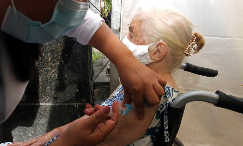 20210223140627869862i