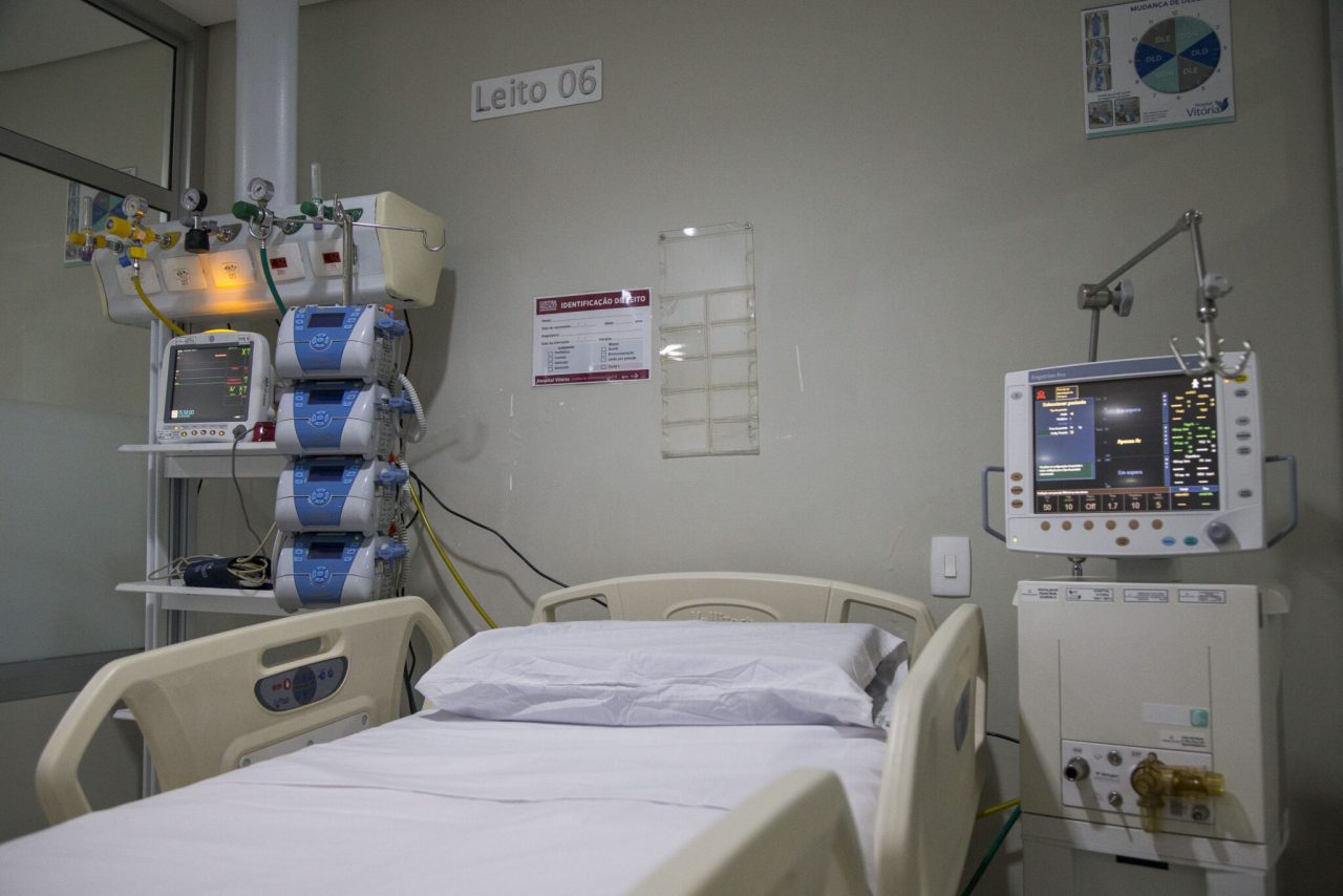 leitos-1-2048x1366 leitos-1-2048x1366