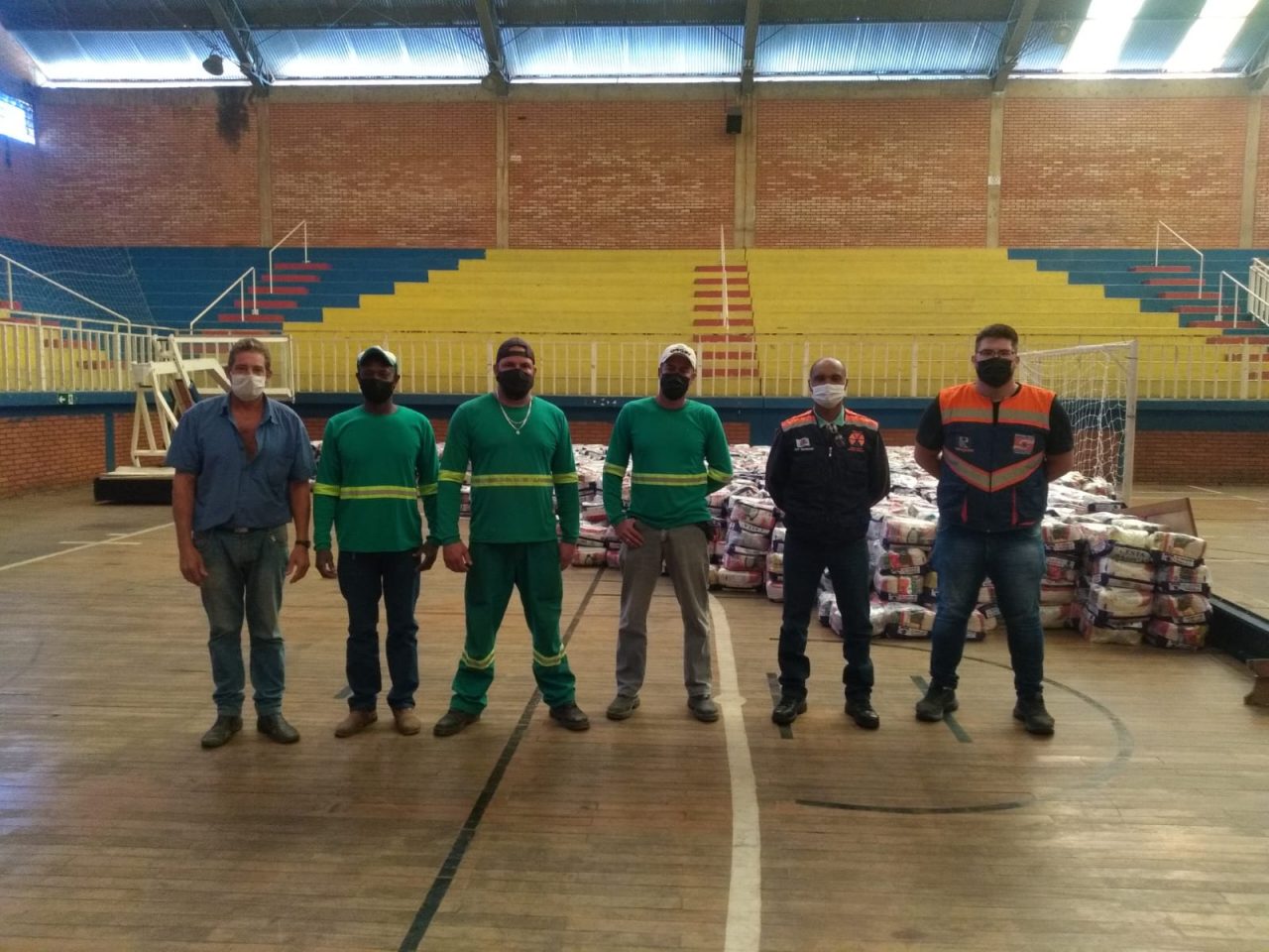 DefesaCivil100cestas