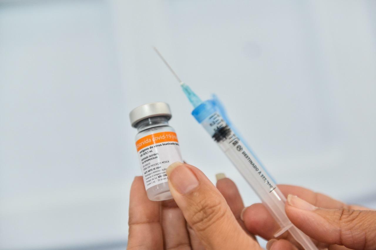 vacina-96fc-4e85-a1c9-ce4dd9f1d548