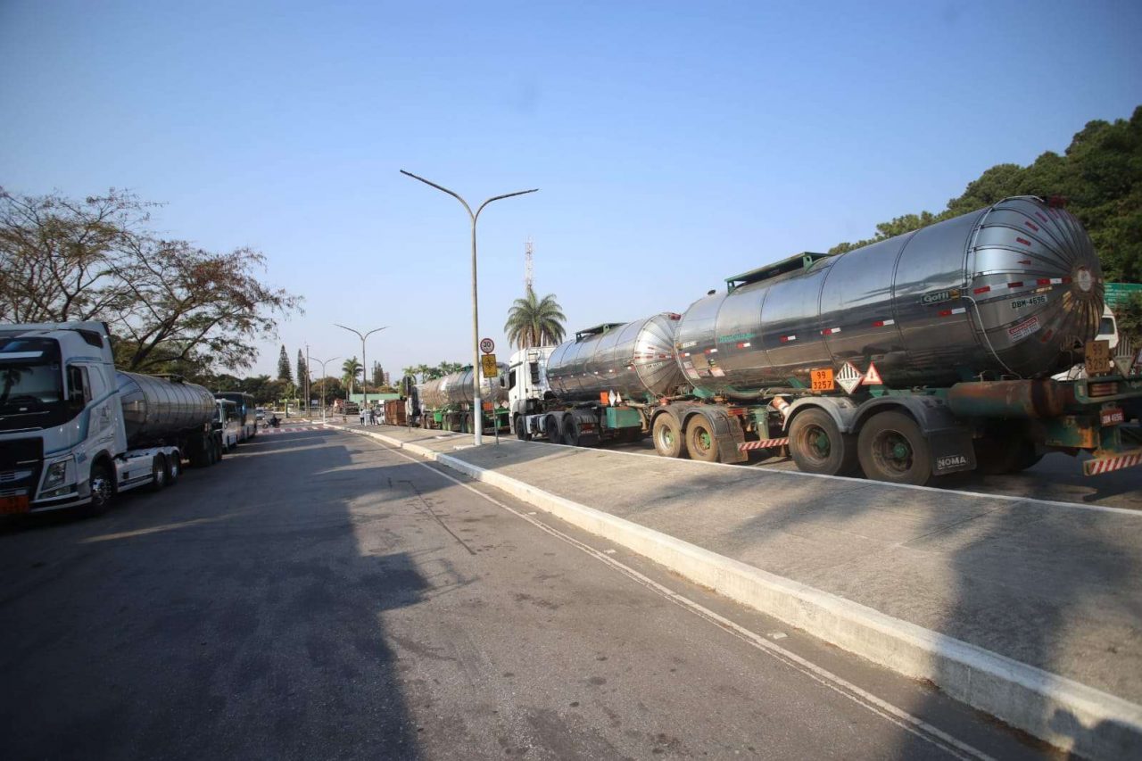Fim-da-greve-tanqueiros Fim-da-greve-tanqueiros
