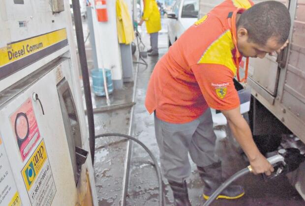 gasolina-dieseol-3298234 gasolina-dieseol-3298234