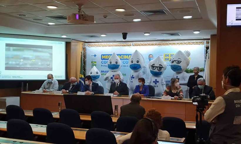 coletiva-para-o-anuncio-da-campanha-mega-vacinacao_1_106373 coletiva-para-o-anuncio-da-campanha-mega-vacinacao_1_106373