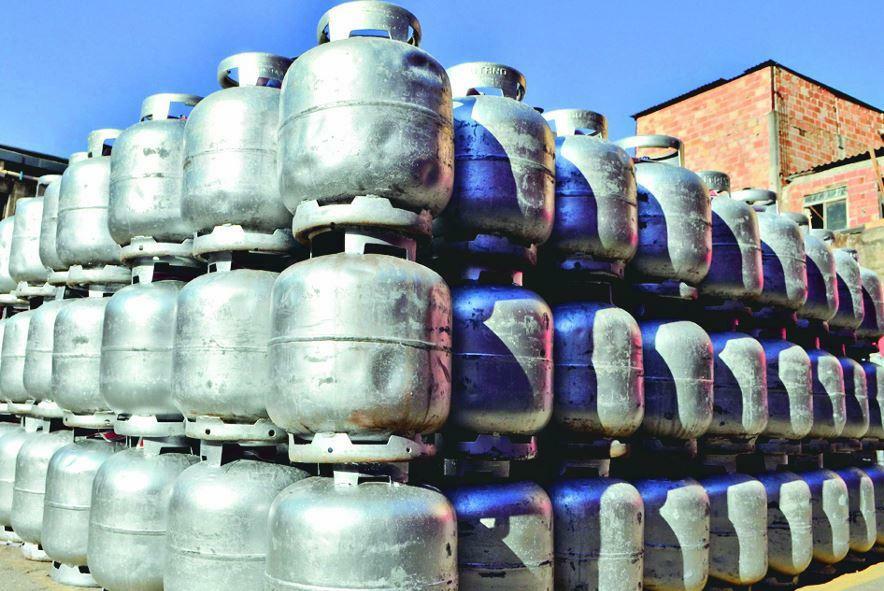 gas-cozinha-897324128342134 gas-cozinha-897324128342134