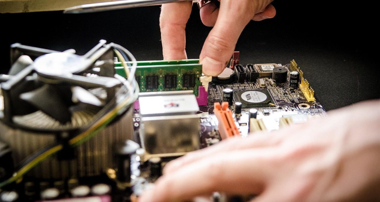 curso-técnico-em-informática-1920x1024 curso-técnico-em-informática-1920x1024