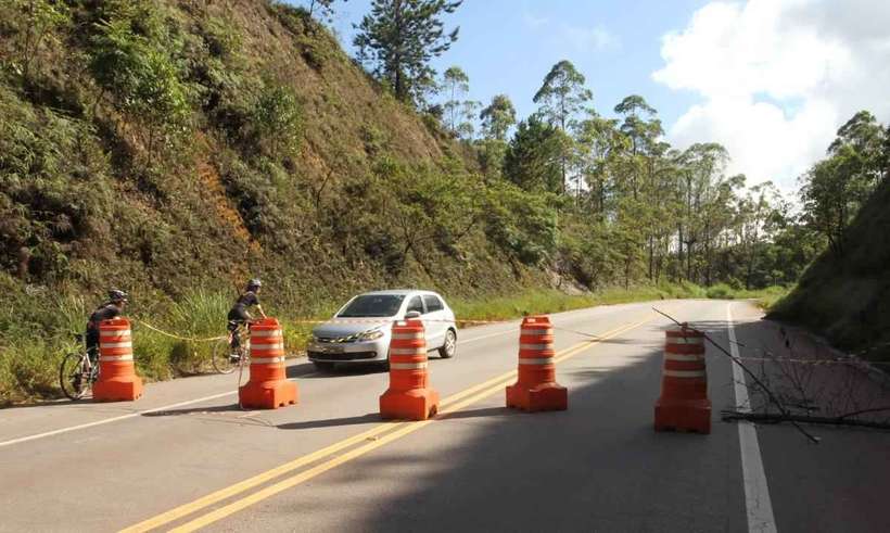 ponto-da-br-356-interditado_1_195196