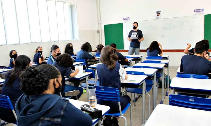 escola-aula-alunos-43285794329785 escola-aula-alunos-43285794329785