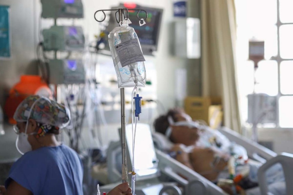 uti-leitos-hospital-943257290 uti-leitos-hospital-943257290