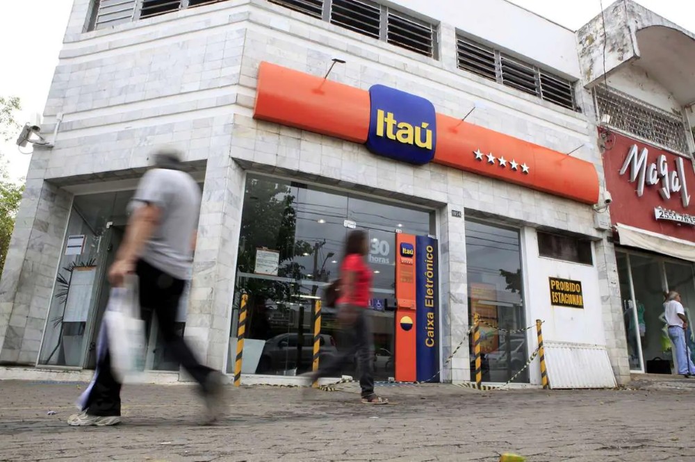 itau-59237543