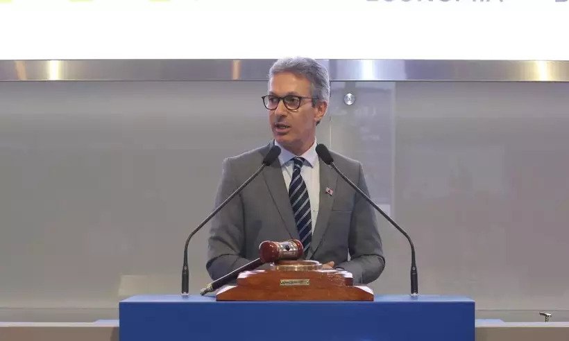 ezgif-2-862524549f ezgif-2-862524549f