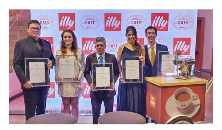 IllyMachado223 IllyMachado223