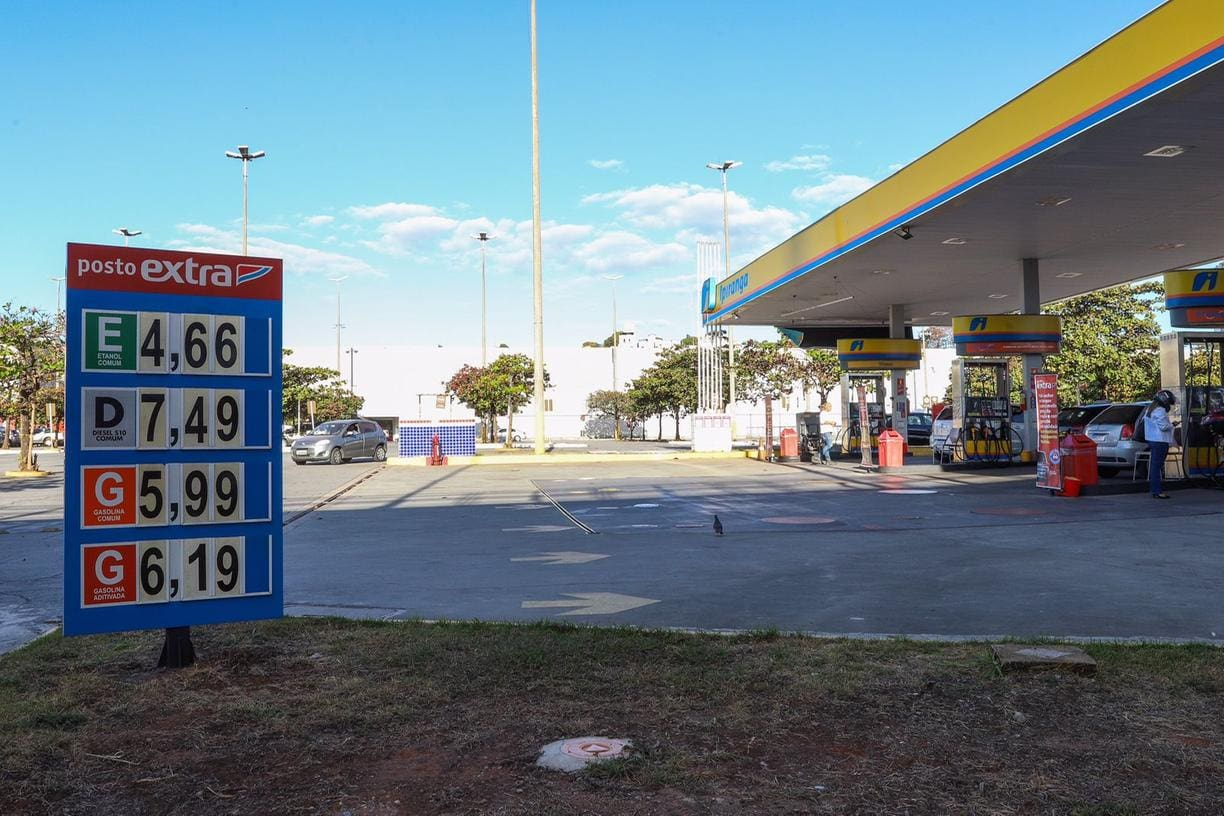 posto-gasolina-3-f27283fdaa
