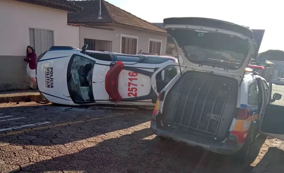 viatura-de-perseguicao3553434 viatura-de-perseguicao3553434