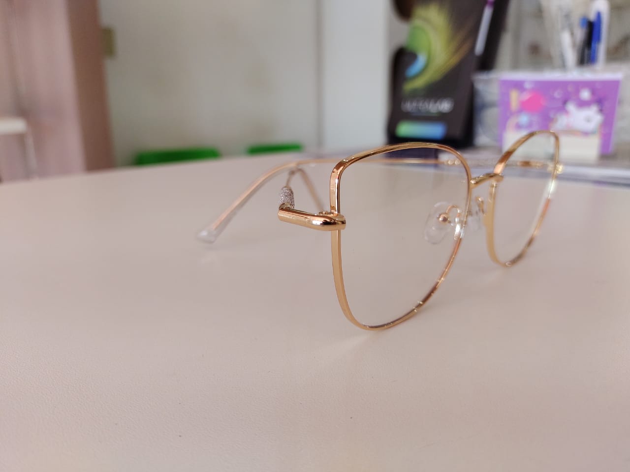 f28eeb6c-6050-410a-8e4c-1e4ca02e3ade f28eeb6c-6050-410a-8e4c-1e4ca02e3ade