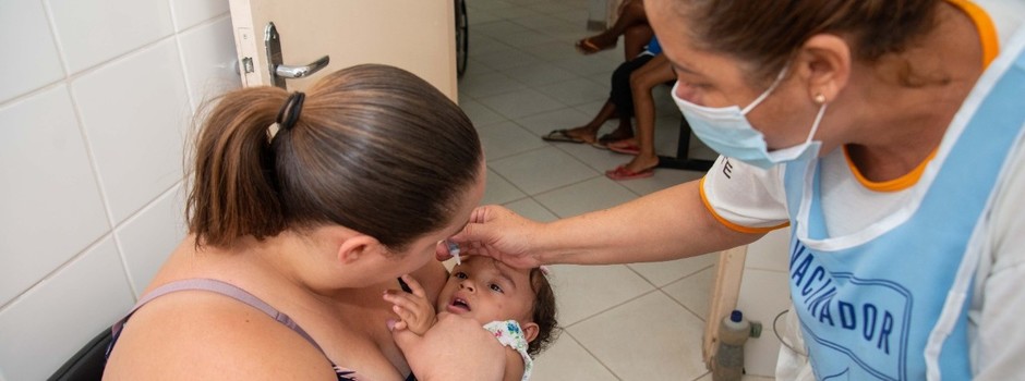 Vacina_polio_cortada