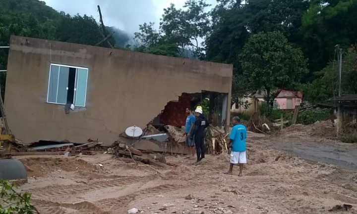 content_antonio_dias content_antonio_dias