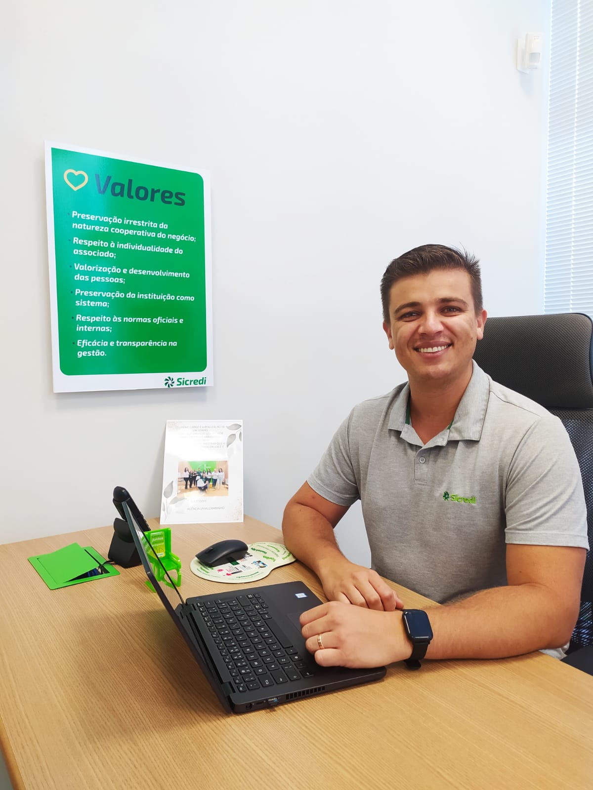 Gerente do Sicredi em Muzambinho, Álvaro Ribeiro Salimão