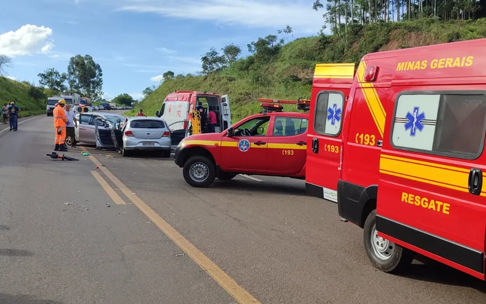 ezgif-2-79e8a7e86f ezgif-2-79e8a7e86f