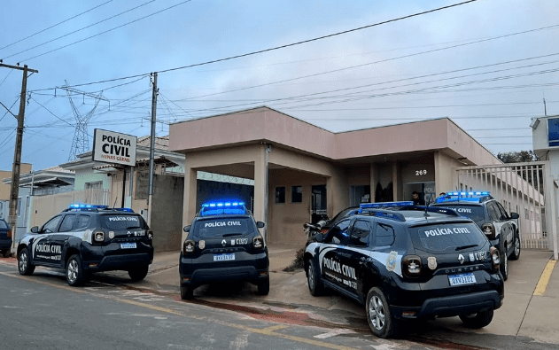 2463082645054767649736547 2463082645054767649736547