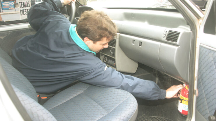 Incendio em VeiculoGustavo GrossiFoto: Eduardo Rocha/RR12/07/04