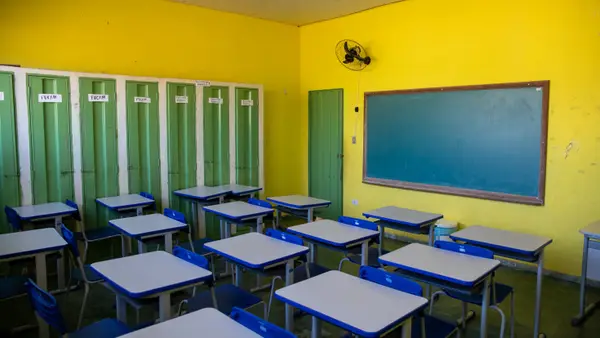 sala-aula-alunos-escola-2145