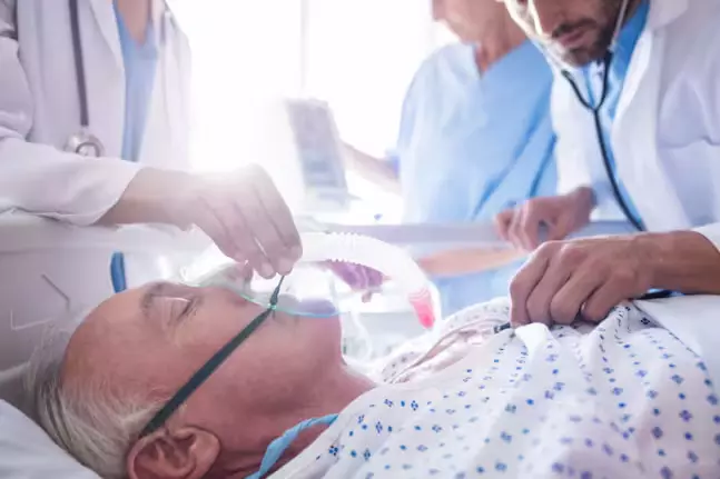 hospital-doente-exame-medico-cirurgia-1-3a4fbaff7a