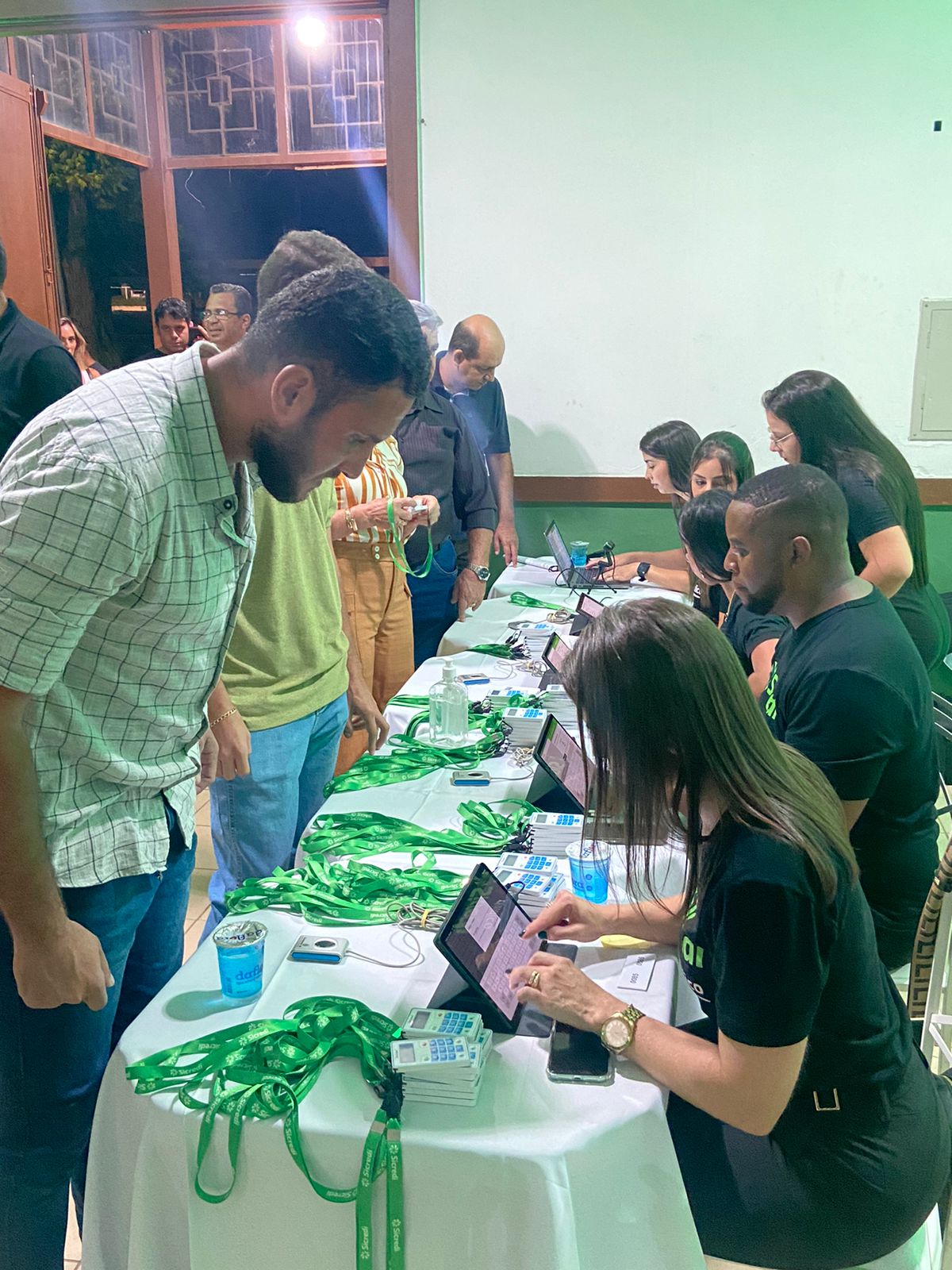 Recepção aos associados na Assembleia de Passos