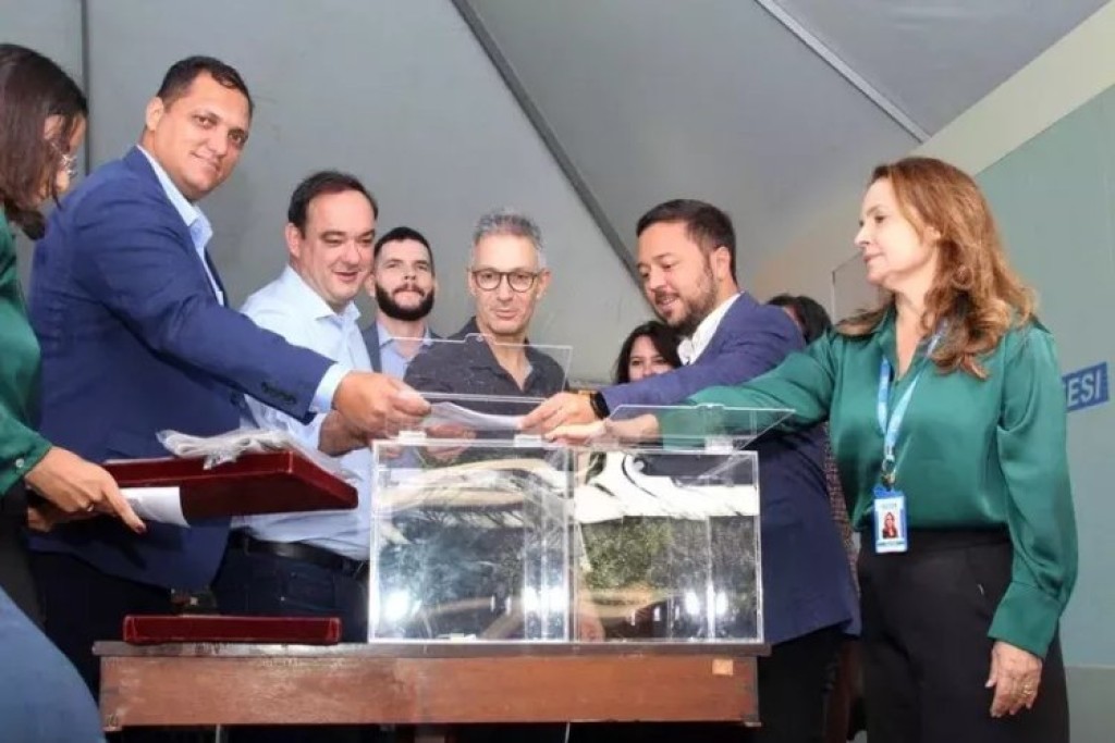 008a73ed0f716d5b17efa697daba2bd5.jpeg 008a73ed0f716d5b17efa697daba2bd5.jpeg