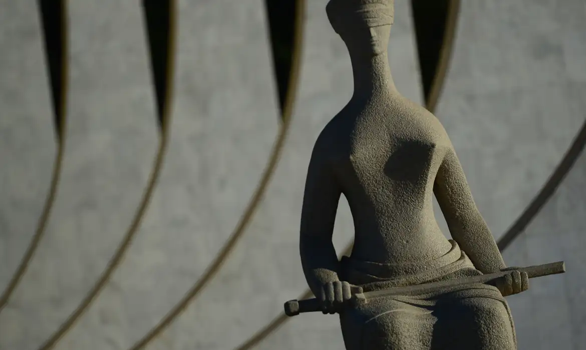 STF-mca_abr_numero_de_serie_de_4_digitos_090620_7 STF-mca_abr_numero_de_serie_de_4_digitos_090620_7