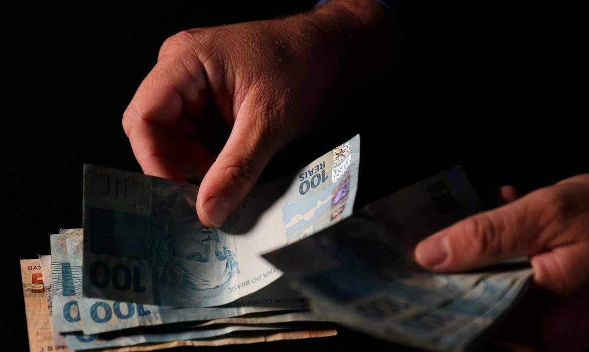 economia-autonomo-inss-aposentadoria-beneficios-auxilio-doenca-1713577240