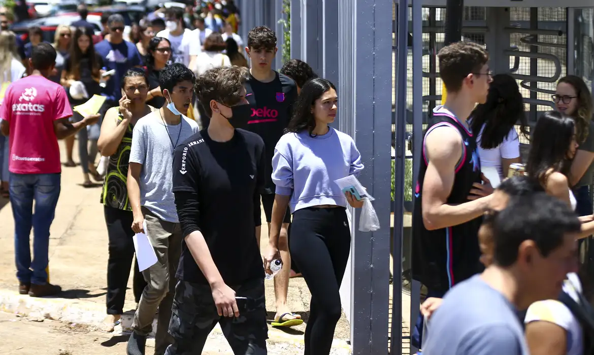 enem-2022_mcamgo_abr_131120221818-vestibular enem-2022_mcamgo_abr_131120221818-vestibular