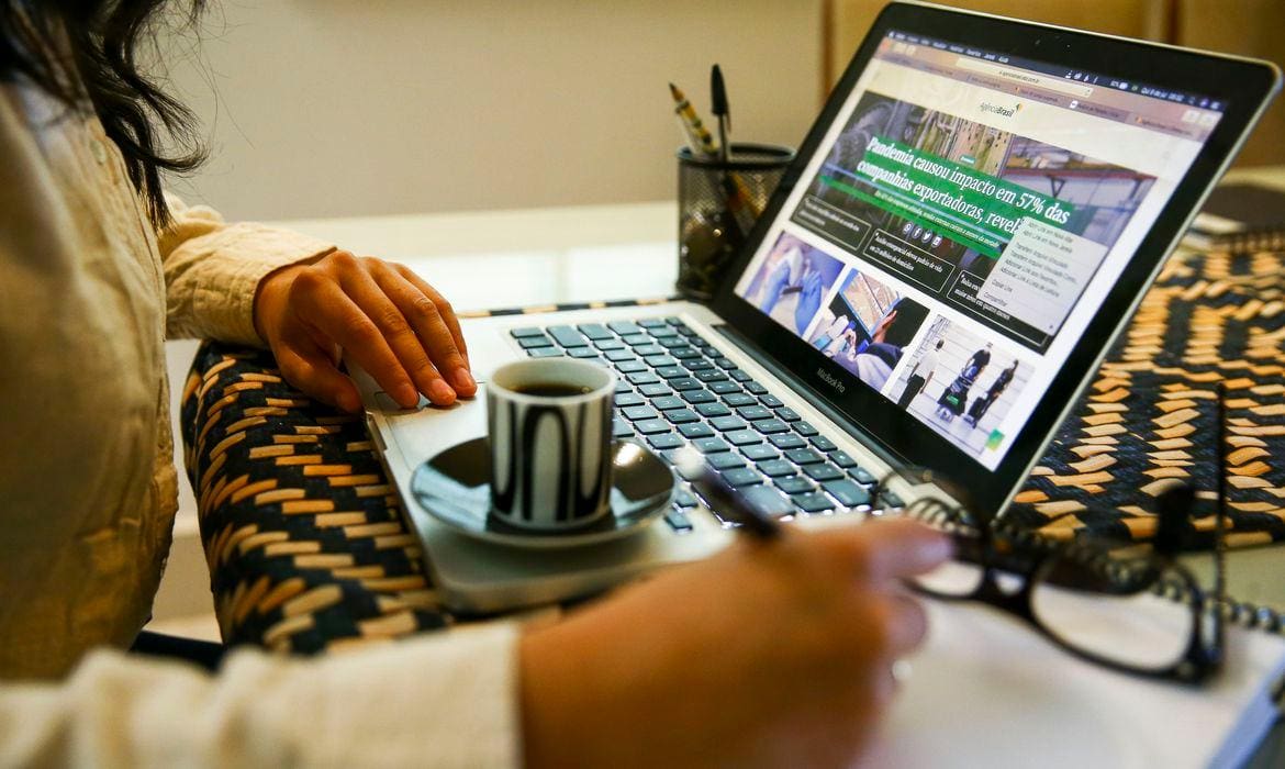 economia-ataques-ciberneticos-ameacas-ciberneticas-hacker-ataque-hacker-1709113529 economia-ataques-ciberneticos-ameacas-ciberneticas-hacker-ataque-hacker-1709113529