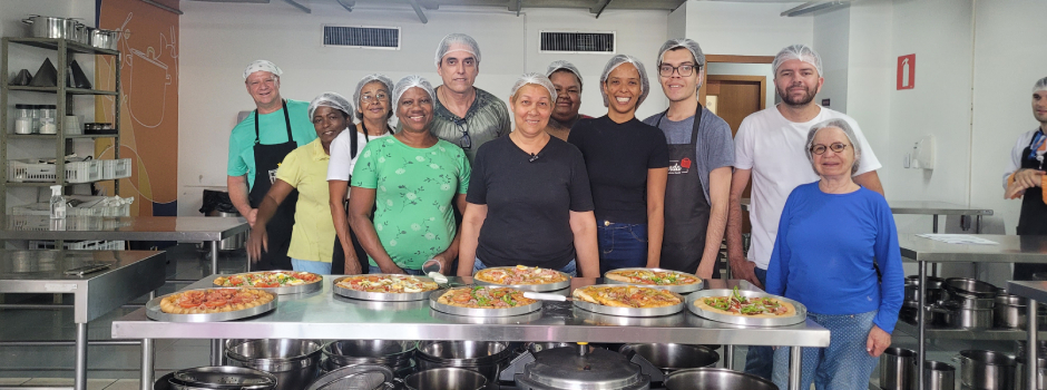 Turma_de_Pizzas_Doces_e_Salgadas_-_Minas_Forma