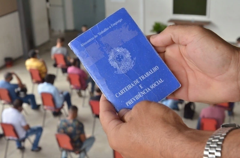 betim-live-carteira-de-trabalho-1718637164