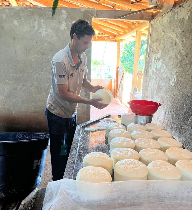 WhatsApp Image 2024-12-17 at 14.32.38 WhatsApp Image 2024-12-17 at 14.32.38