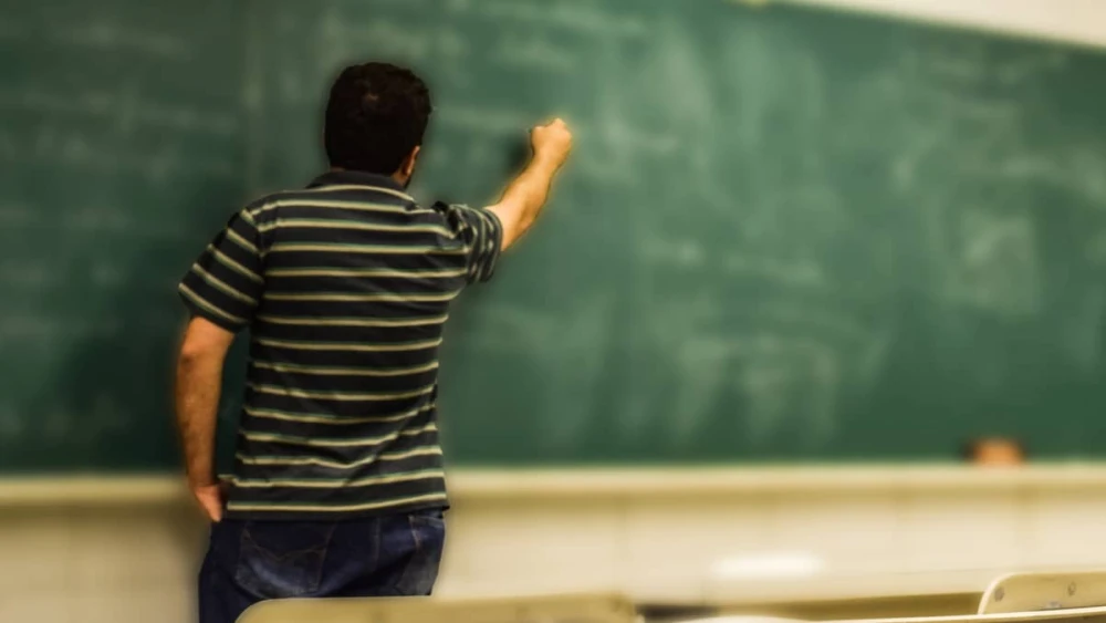 professor-aula-352 professor-aula-352