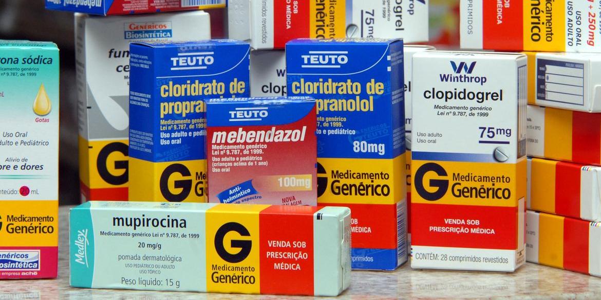 remedio-medicamento-43698