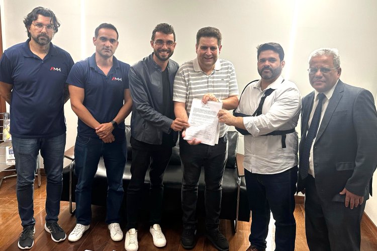 Dr. Marcos Vinicius registra candidatura à reeleição para a presidência da AMM Dr. Marcos Vinicius registra candidatura à reeleição para a presidência da AMM