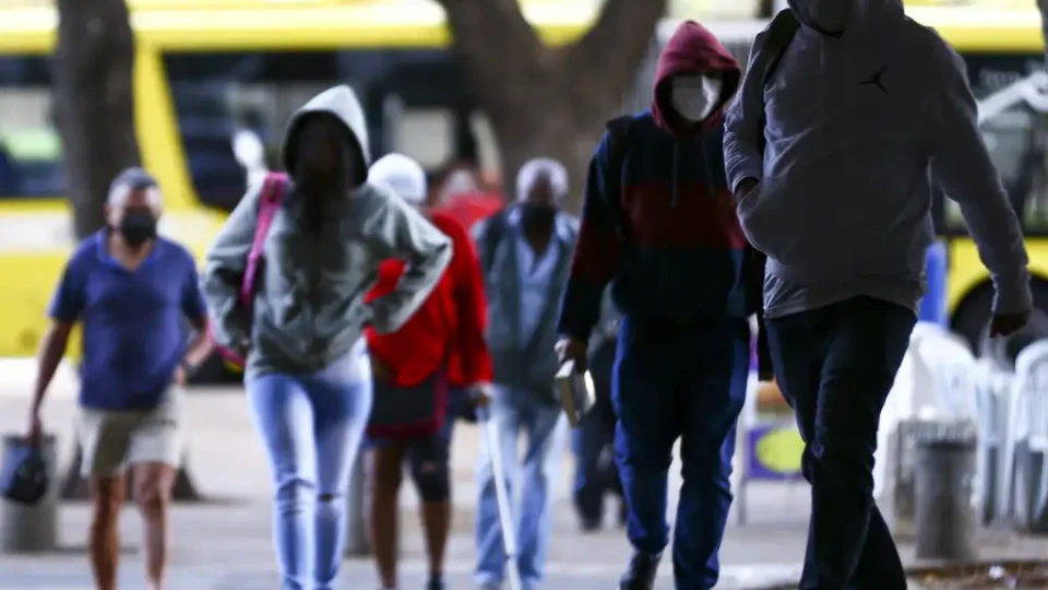 frio-df_mcamgo_abr_110820221818-7-960x540 frio-df_mcamgo_abr_110820221818-7-960x540